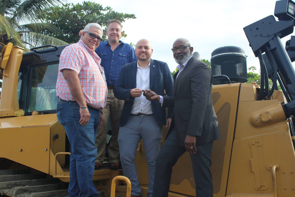 vromipic1_bulldozer-delivery-scaled.jpg