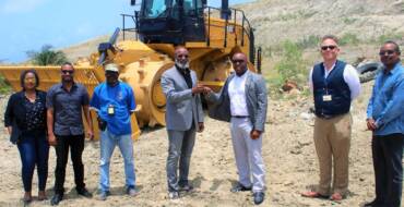 Landfill management more efficient with series of heavy machinery deliveries to VROMI Ministry